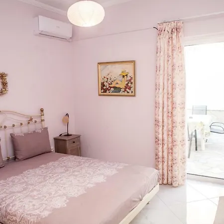 Plagia's Sunset Апартаменты Exanthia