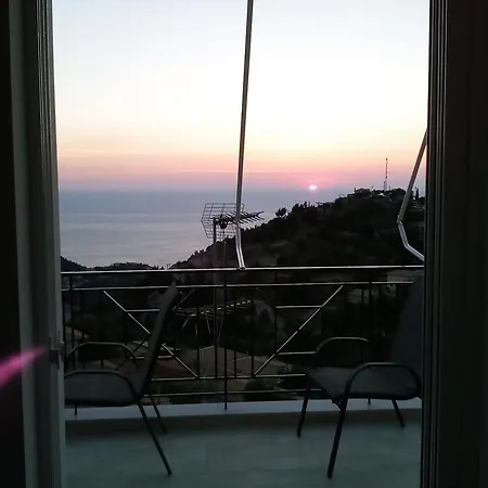 Plagia's Sunset * Exanthia