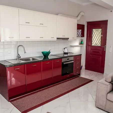 Plagia's Sunset شقة *